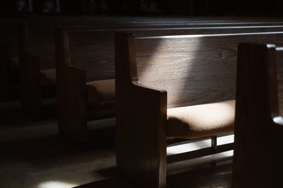 A Complete Guide to Church Pews and Pew Seating Options Image